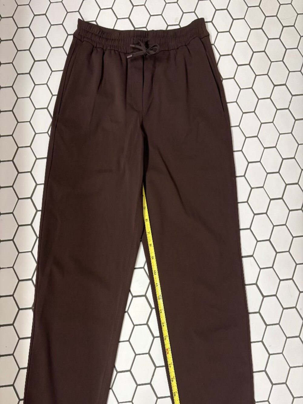 Lululemon Tapered Leg Mid Rise Pant 7/8 Luxtreme Espresso Size S - Picture 2 of 5